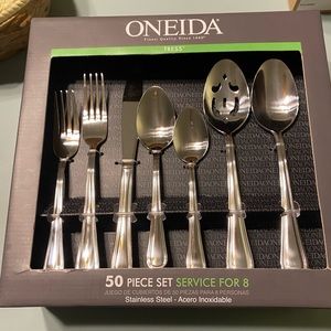 Oneida Tress 50 piece set Service for 8 Stainless Steel Silverware set ONE LEFT.